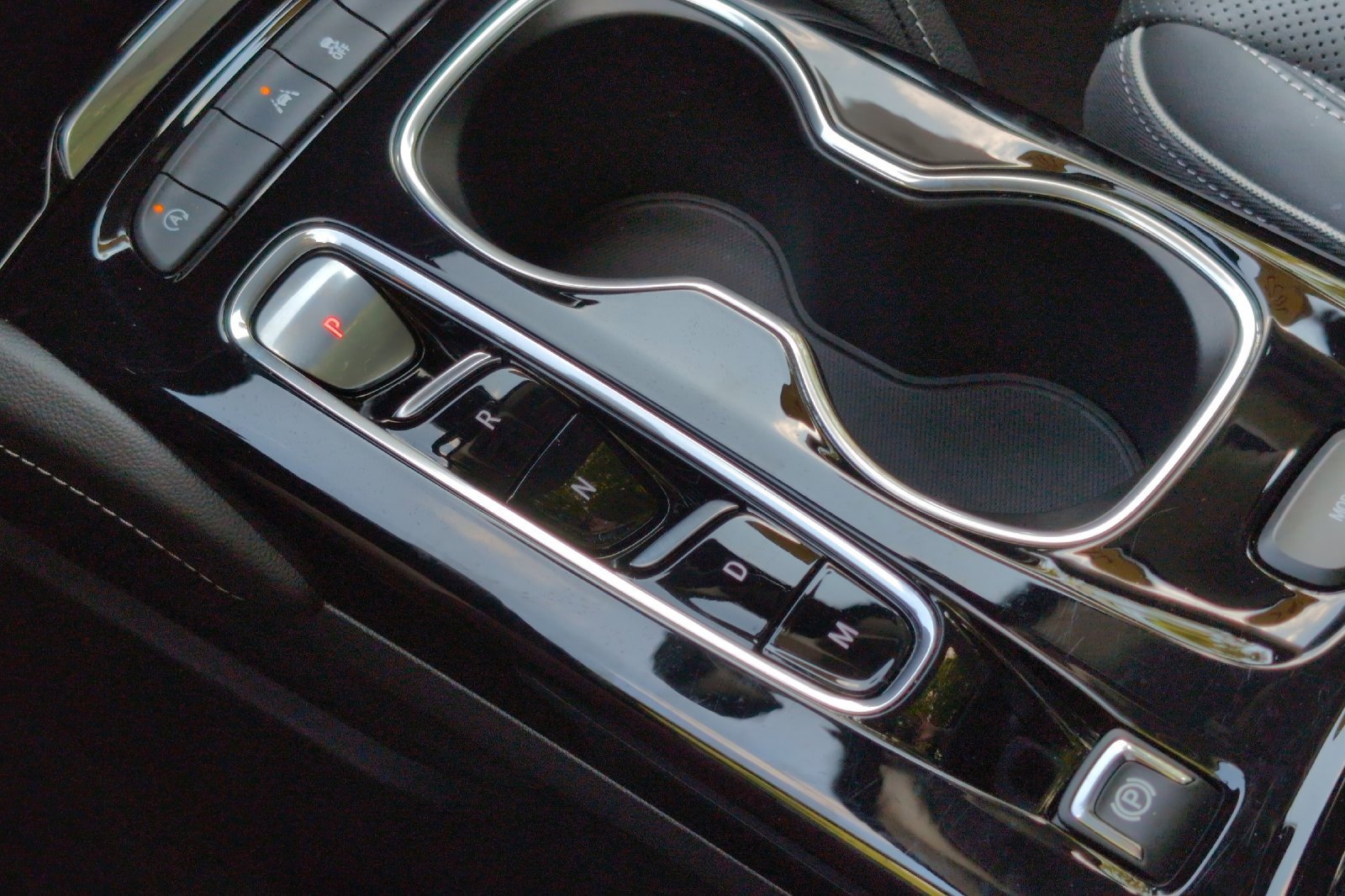 2022 Buick Envision Essence photo 18