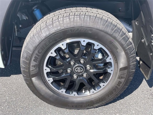 2025 Toyota Tundra SR5 photo 9
