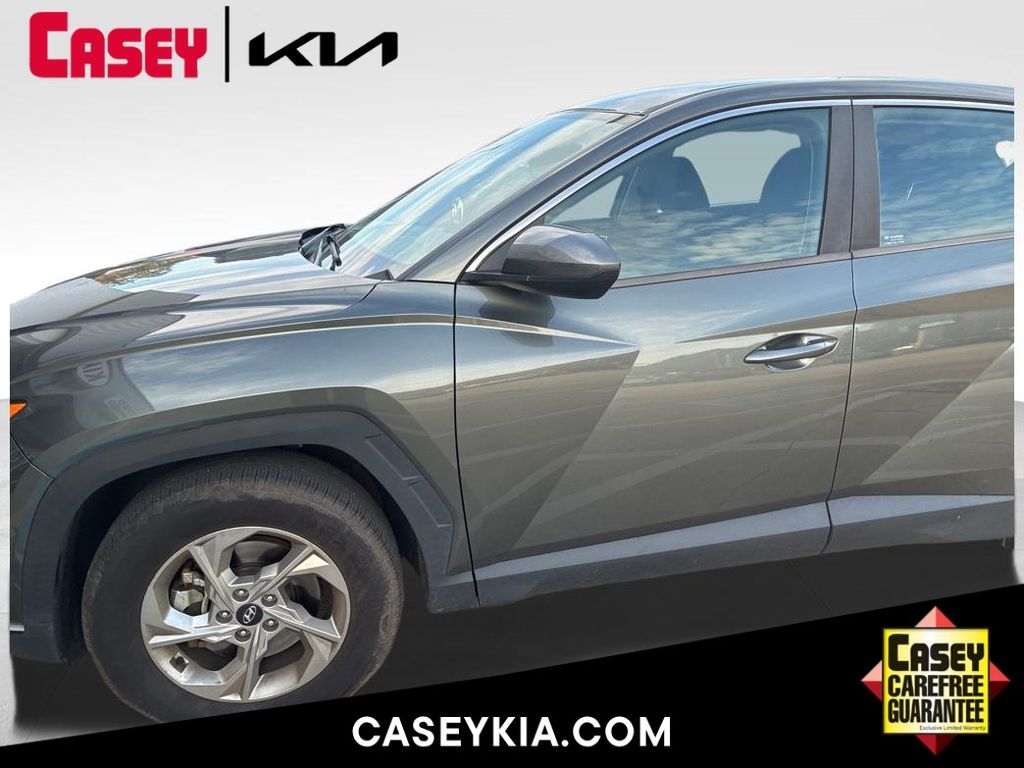 2022 Hyundai Tucson SE's photo