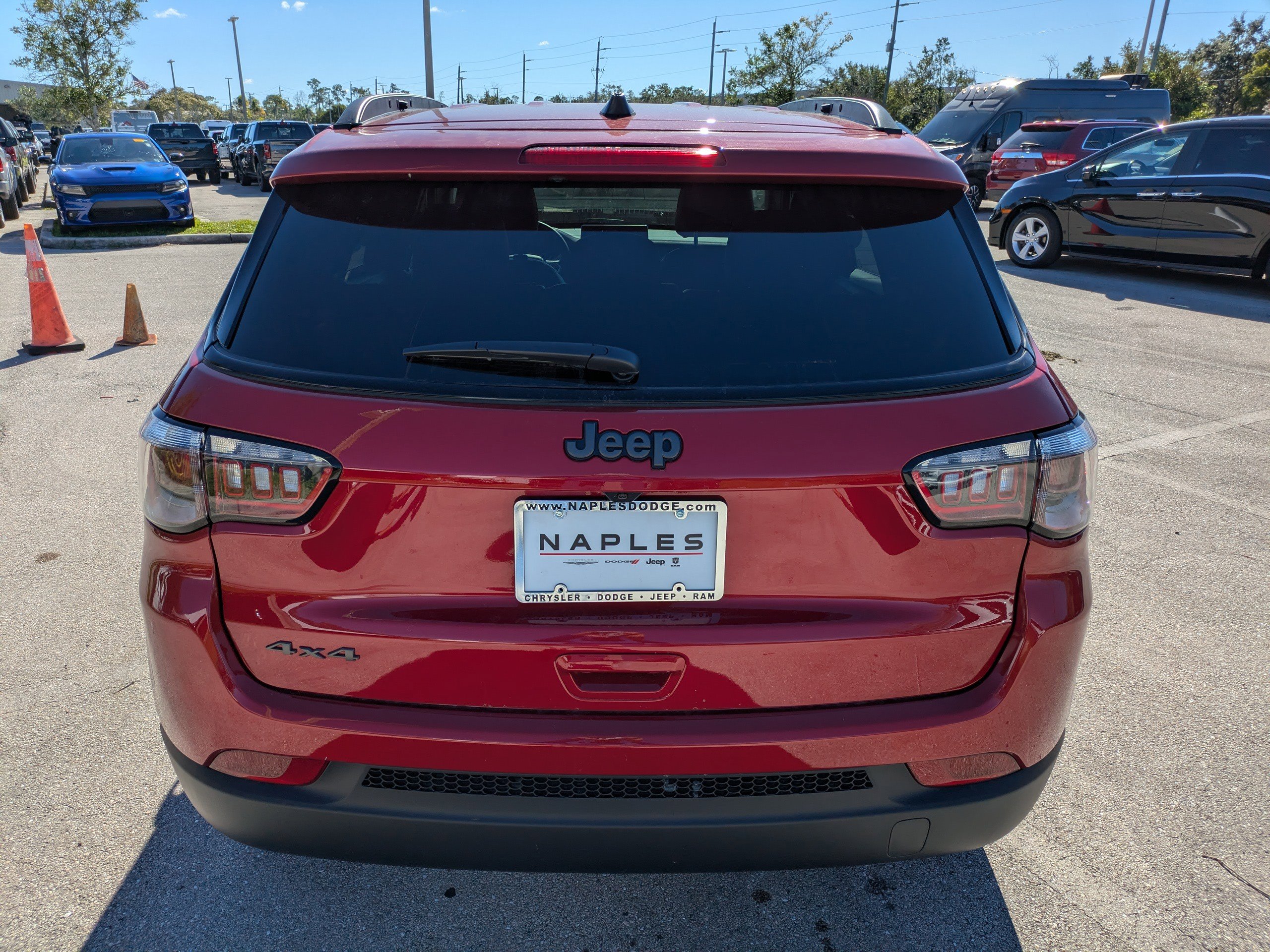 2026 Jeep Compass Latitude Altitude photo 4