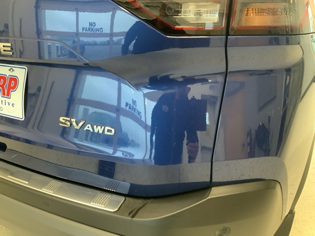 2023 Nissan Rogue SV photo 2