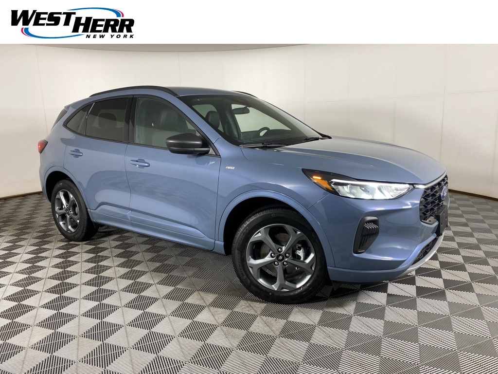 2023 Ford Escape ST-Line's photo