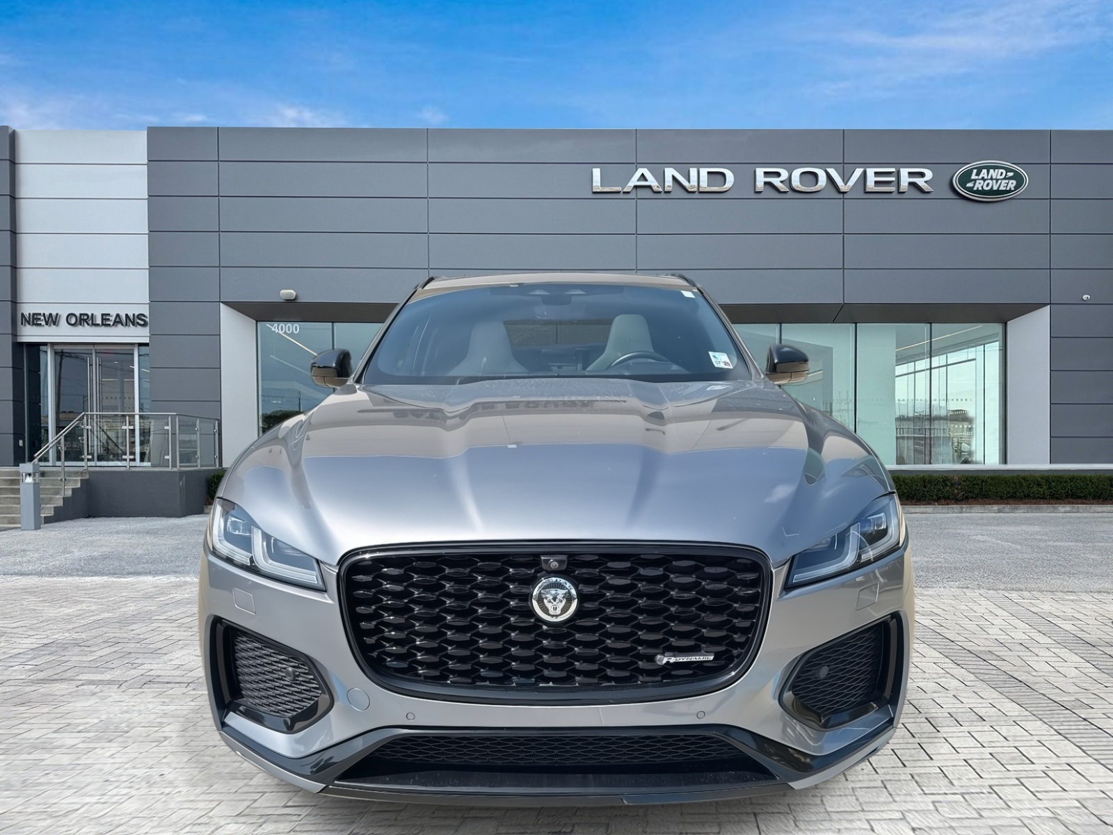 2025 Jaguar F-PACE P250 R-Dynamic S photo 2