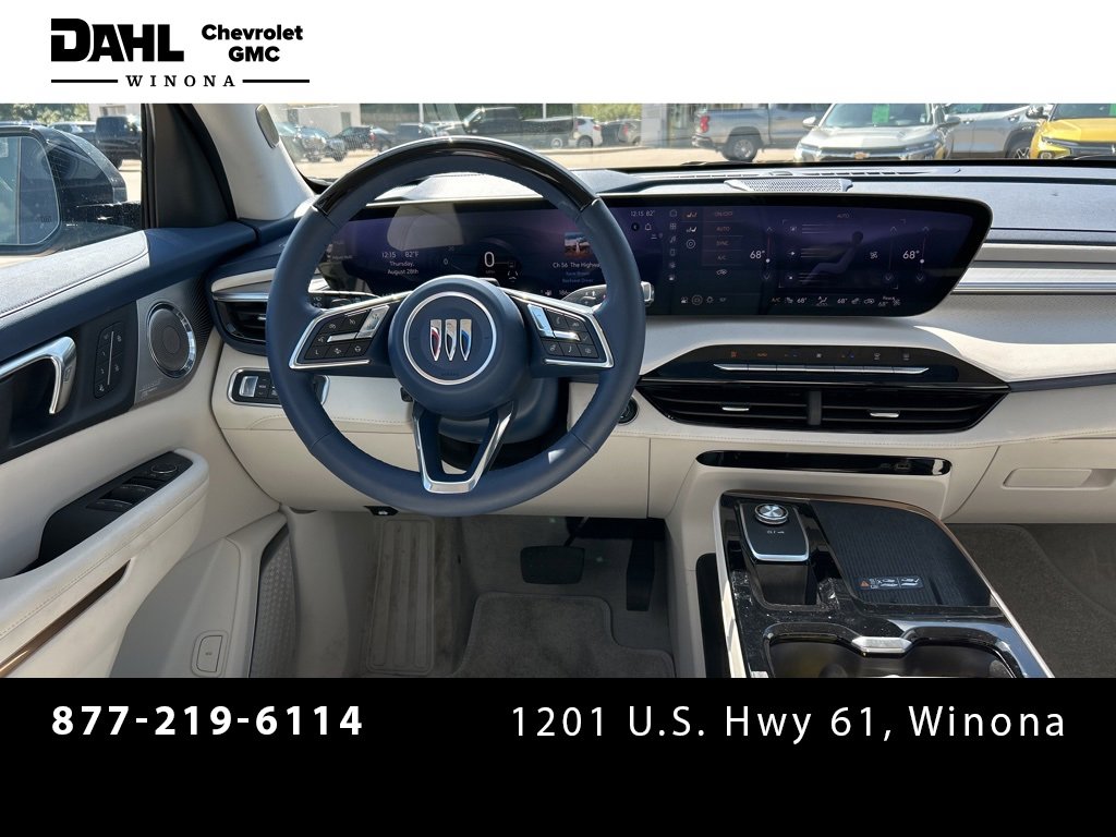 2025 Buick Enclave Avenir photo 24