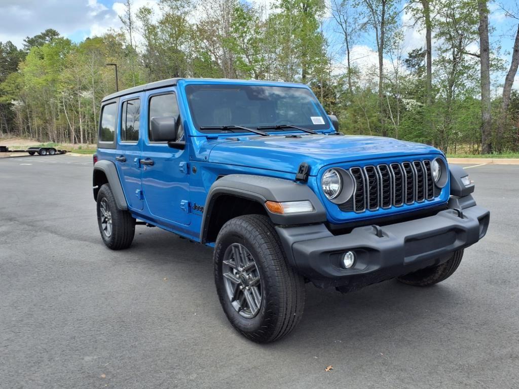 2025 Jeep Wrangler Sport S photo 3