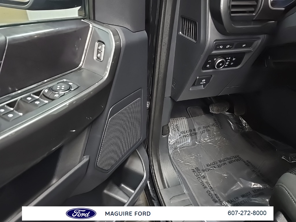 2023 Ford F-150 XLT photo 28