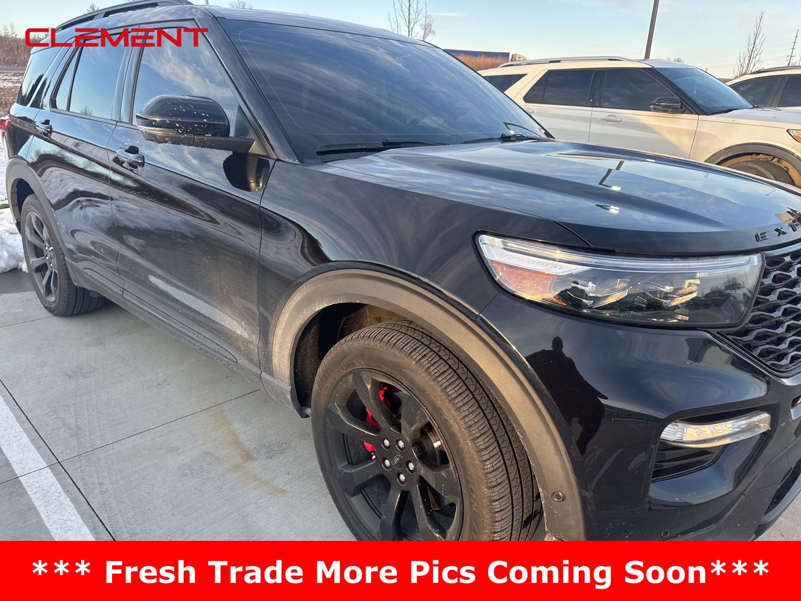 2021 Ford Explorer ST's photo