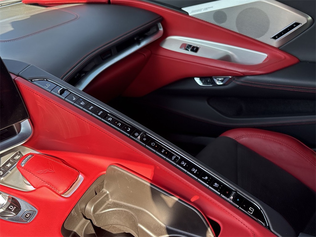 2022 Chevrolet Corvette Stingray photo 17