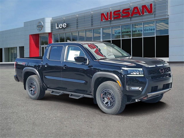 2026 Nissan Frontier PRO-4X's photo