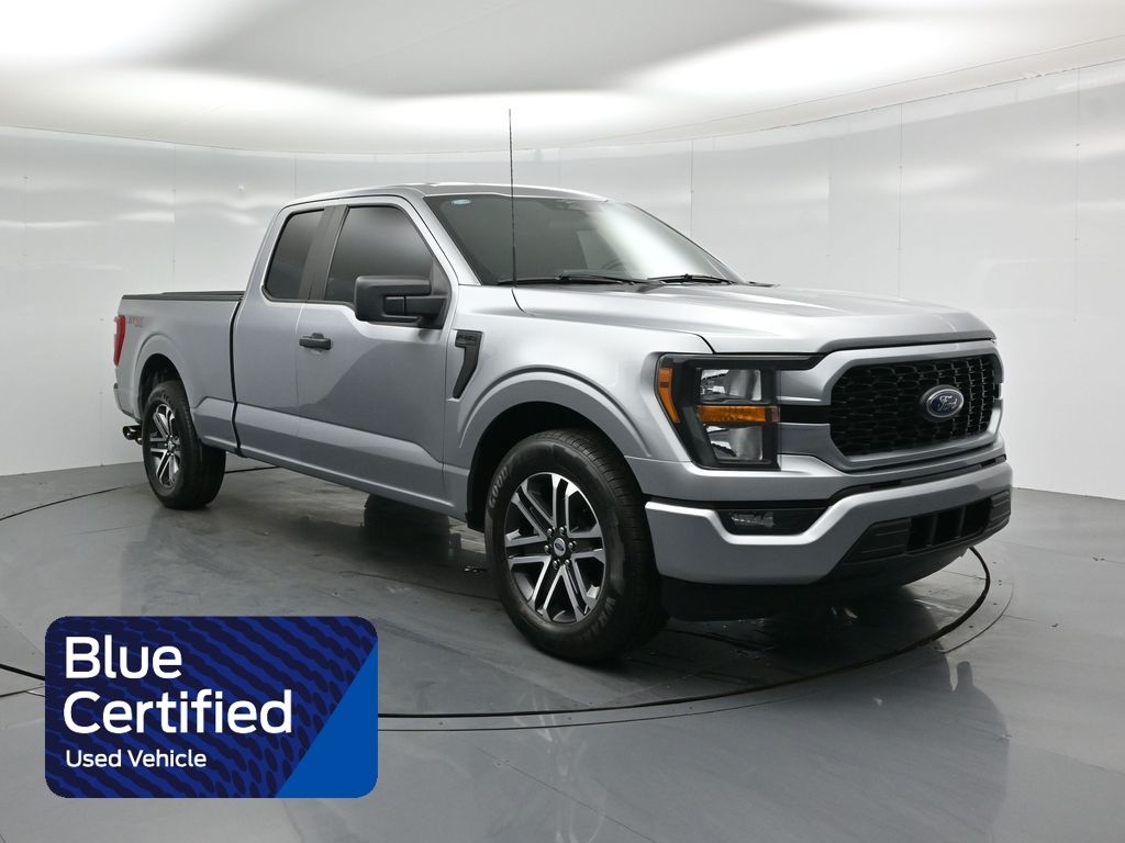 2023 Ford F-150 XL's photo