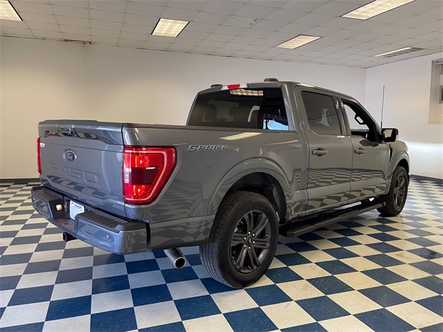 2023 Ford F-150 XLT photo 7