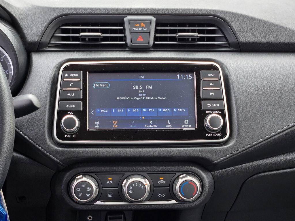 2024 Nissan Versa 1.6 S photo 15
