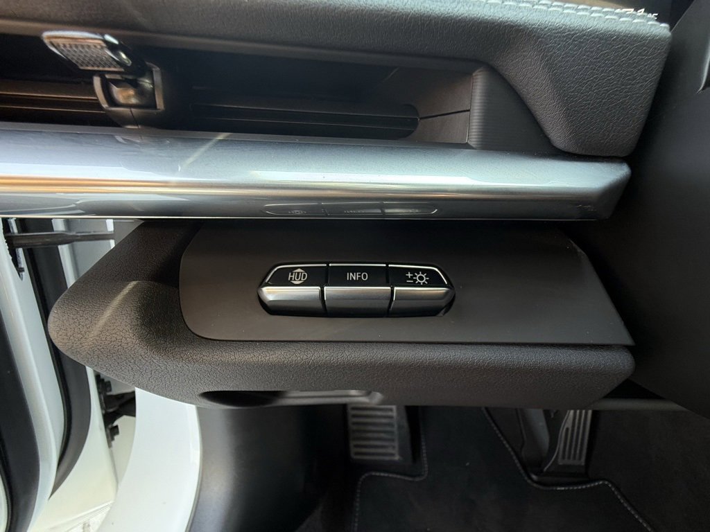 2025 Chevrolet Corvette Stingray 2LT photo 23