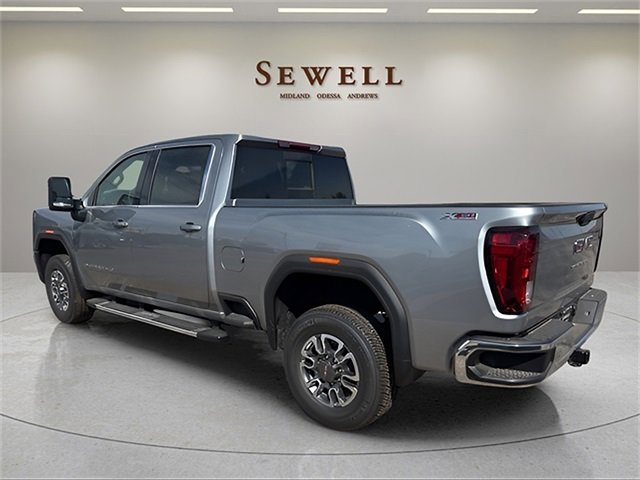 2025 Gmc Sierra 2500 HD SLE photo 3