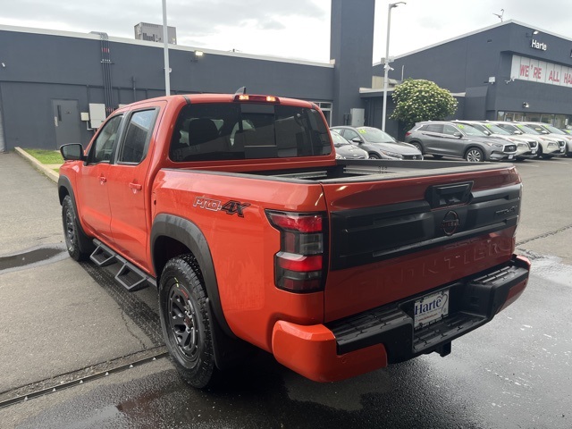 2025 Nissan Frontier PRO-4X photo 4
