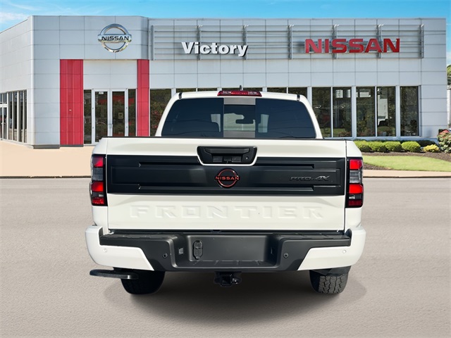 2026 Nissan Frontier Crew Cab PRO-4X photo 4