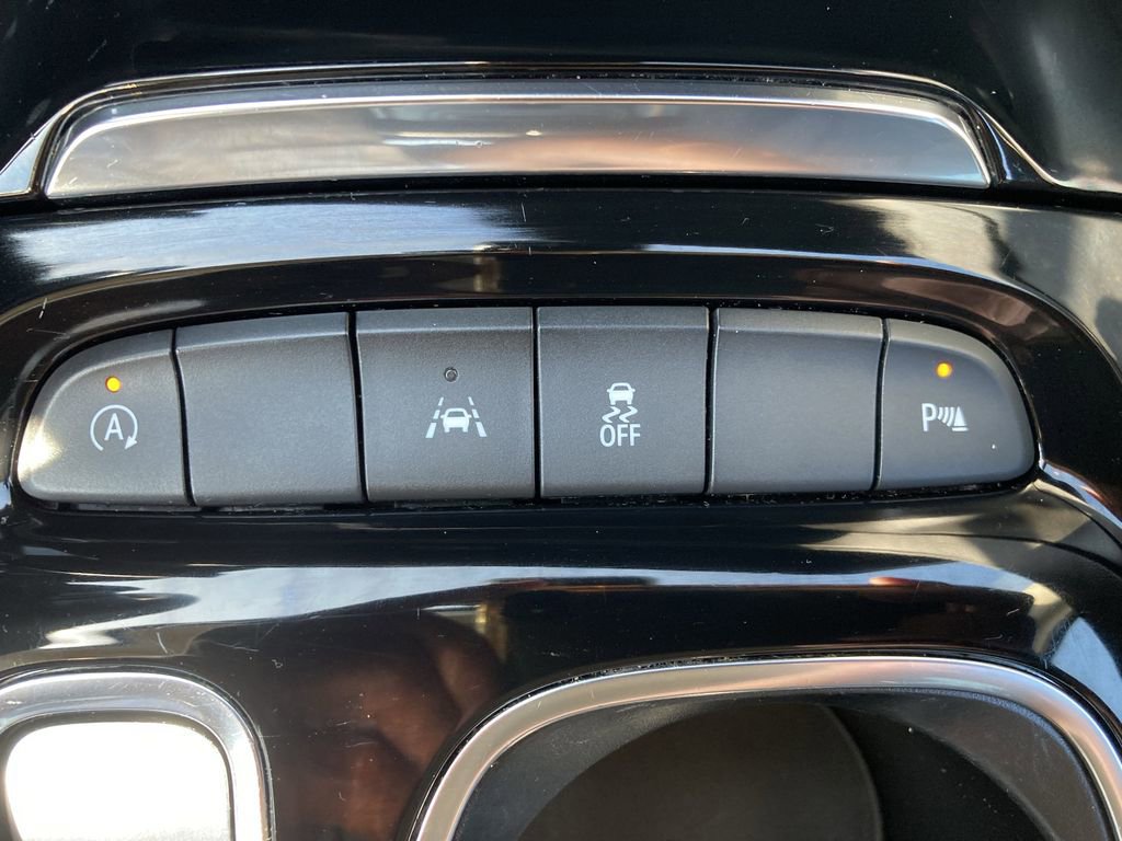 2023 Buick Envision Essence photo 18