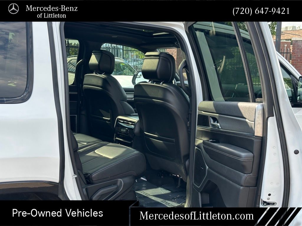 2023 Jeep Wagoneer Series II photo 21