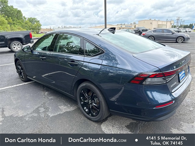 2025 Honda Accord 1.5T SE photo 4