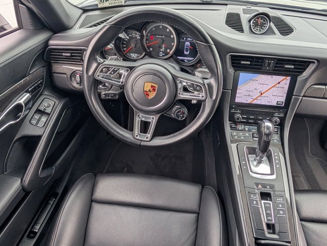 2019 Porsche 911 Turbo photo 18