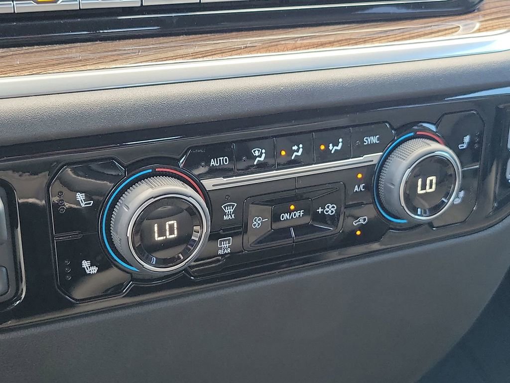 2026 Chevrolet Silverado 1500 LT photo 31