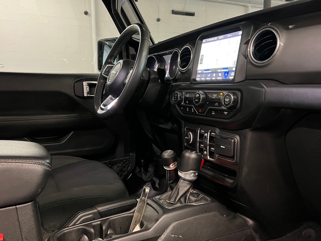 2023 Jeep Gladiator Overland photo 15