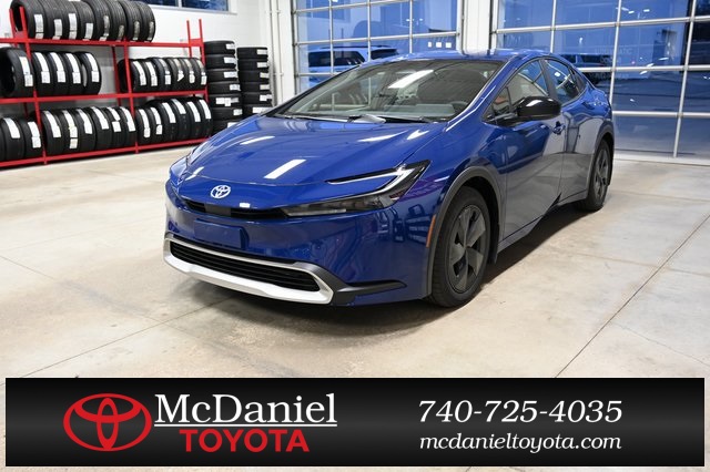 2026 Toyota Prius SE's photo