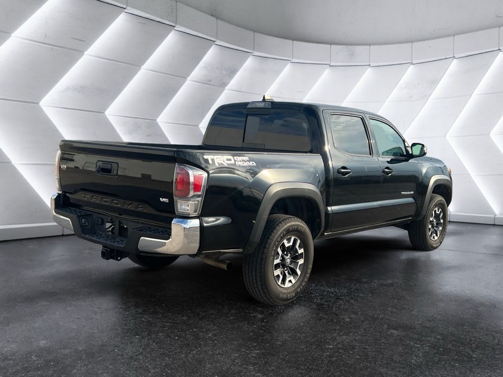 2023 Toyota Tacoma TRD Off-Road photo 4