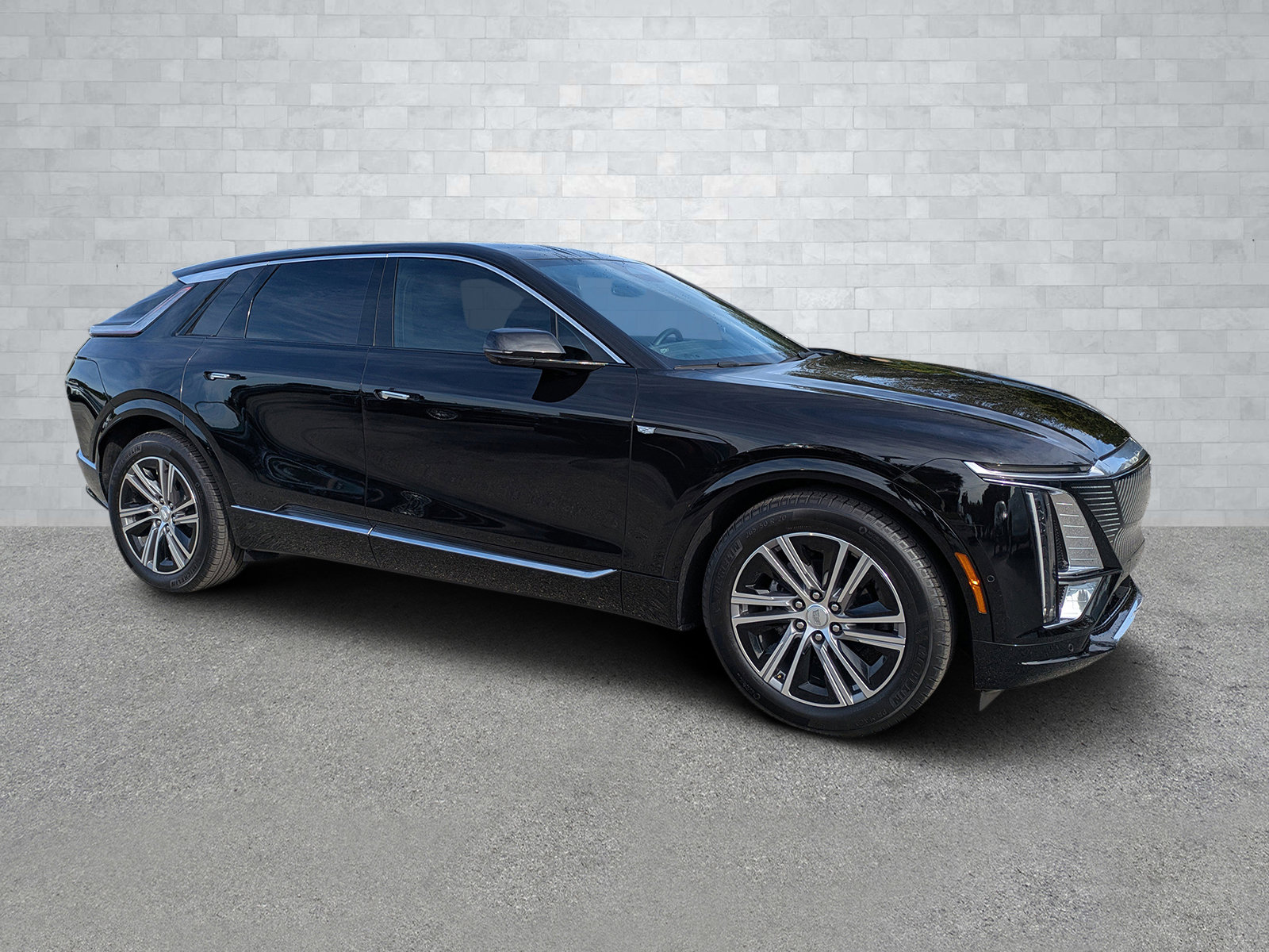 2025 Cadillac LYRIQ Luxury 1's photo
