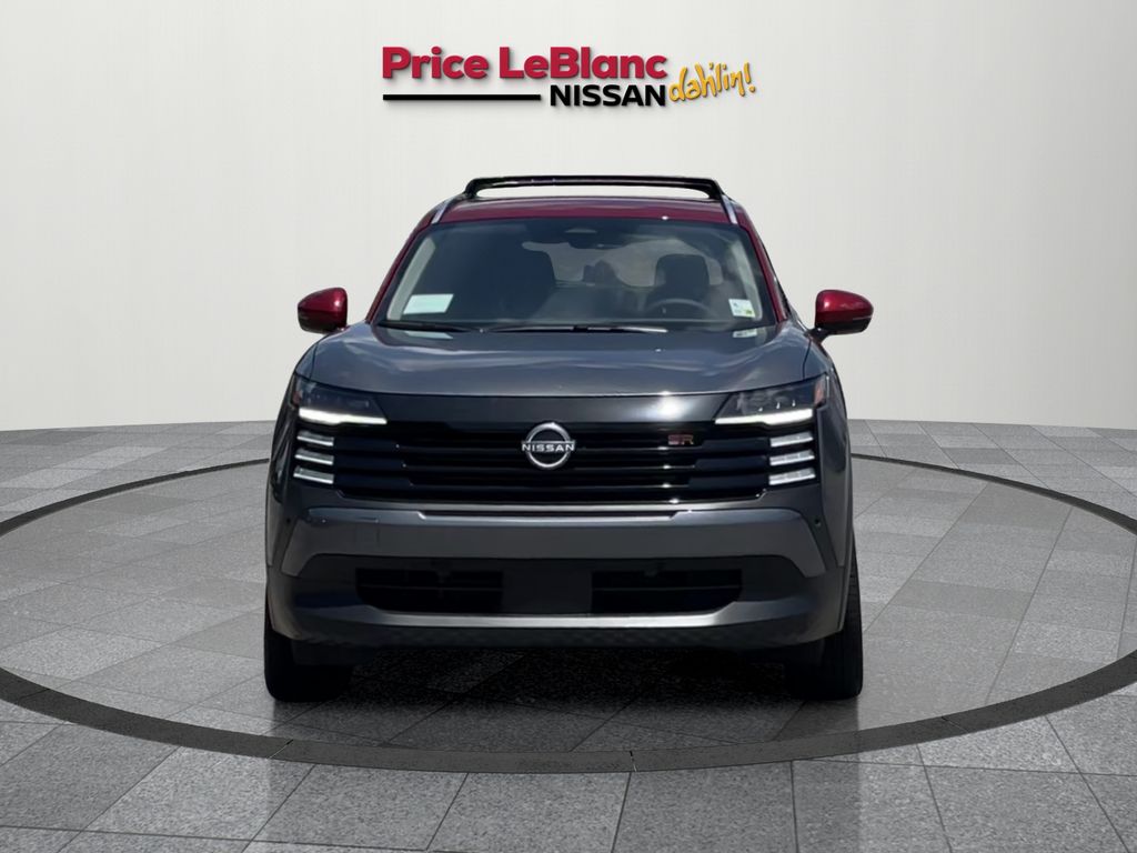 2025 Nissan Kicks SR photo 2