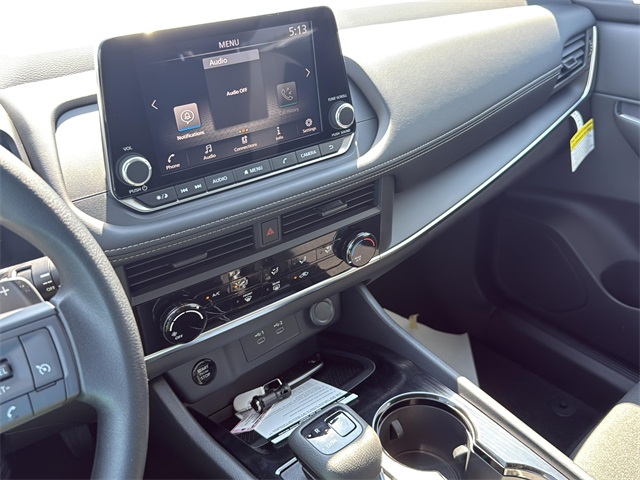2026 Nissan Rogue S photo 13