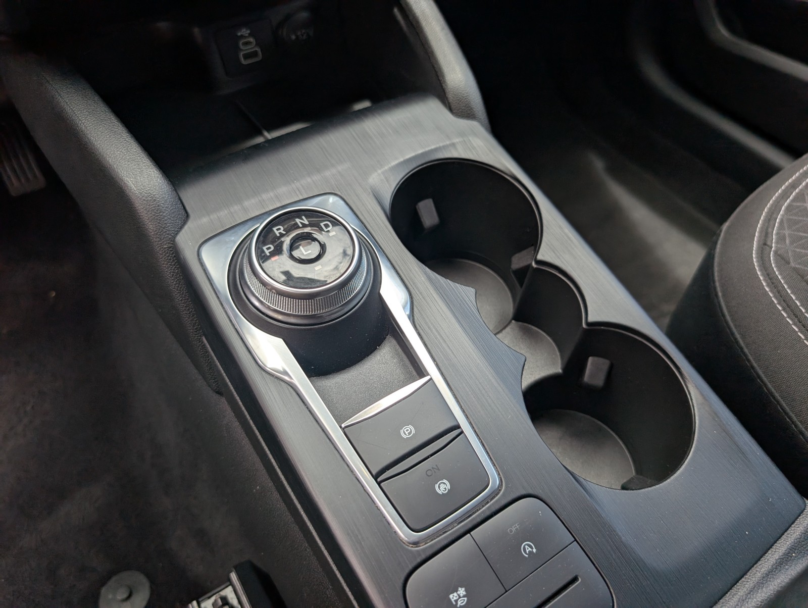 Used 2024 BLACK Ford Active image 12