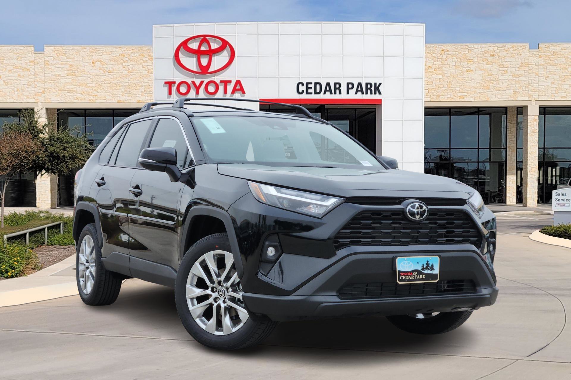 2025 Toyota RAV4 XLE Premium's photo