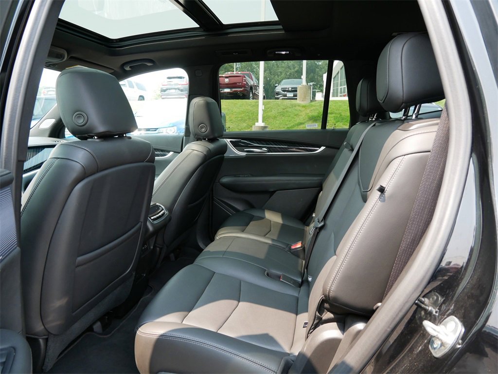 2024 Cadillac XT6 Premium Luxury photo 10