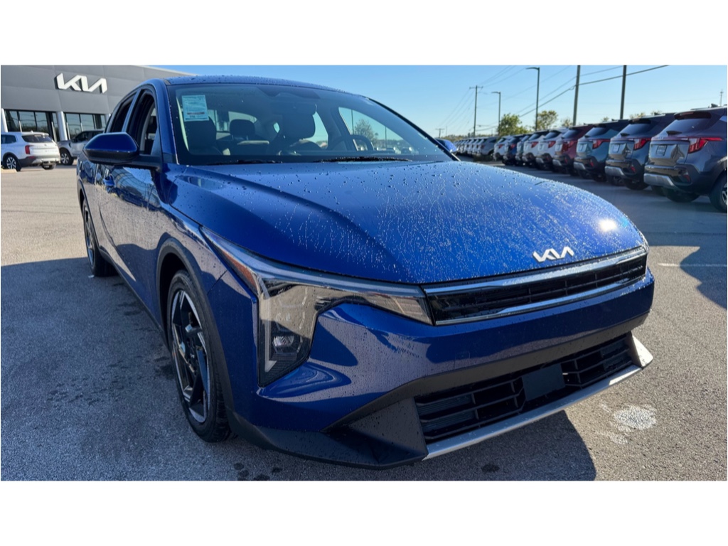 2025 Kia K4 EX's photo