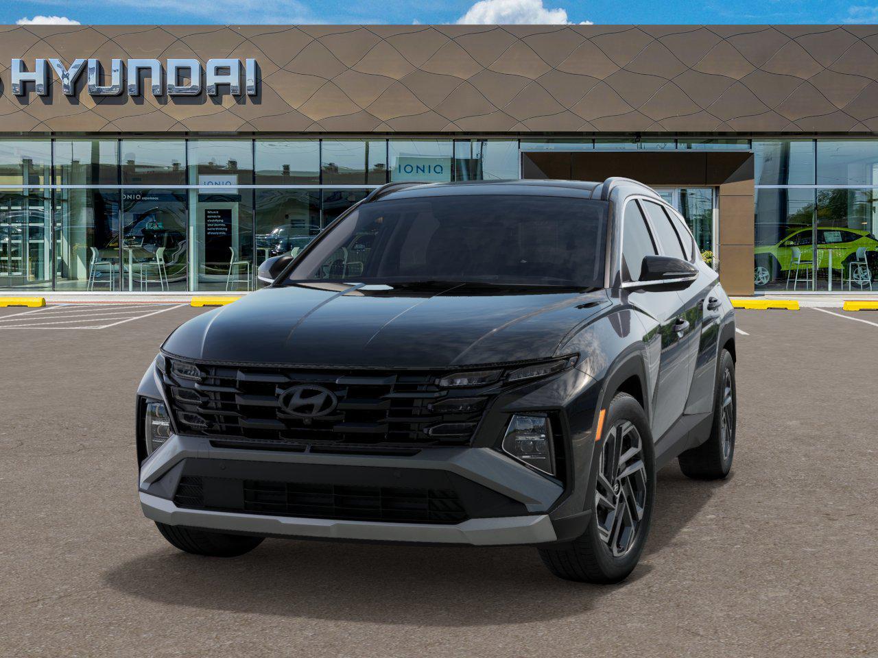 2025 Hyundai Tucson Hybrid Limited photo 4