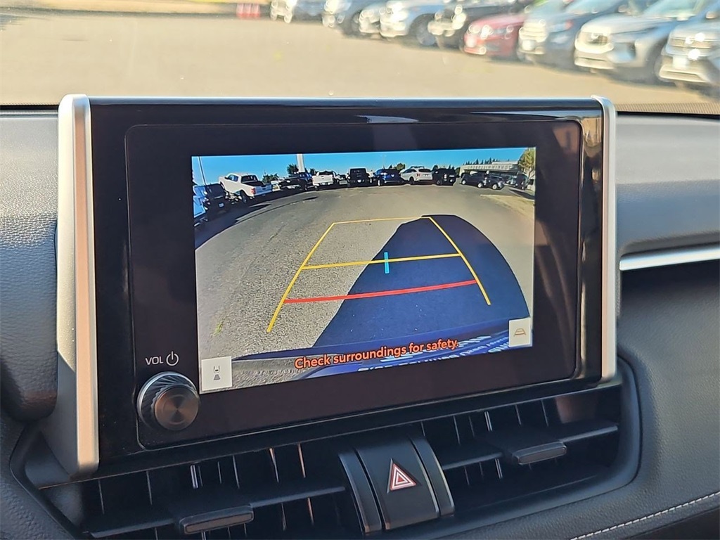 2023 Toyota RAV4 Hybrid XLE photo 20