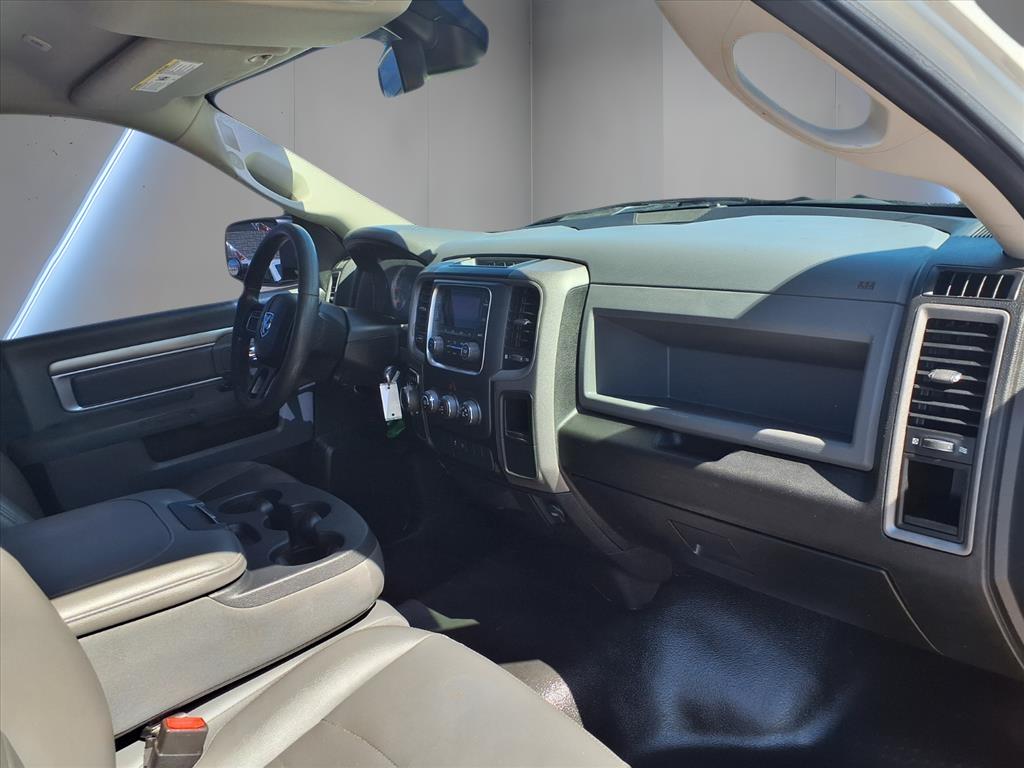 2019 Ram 1500 Classic Tradesman photo 12