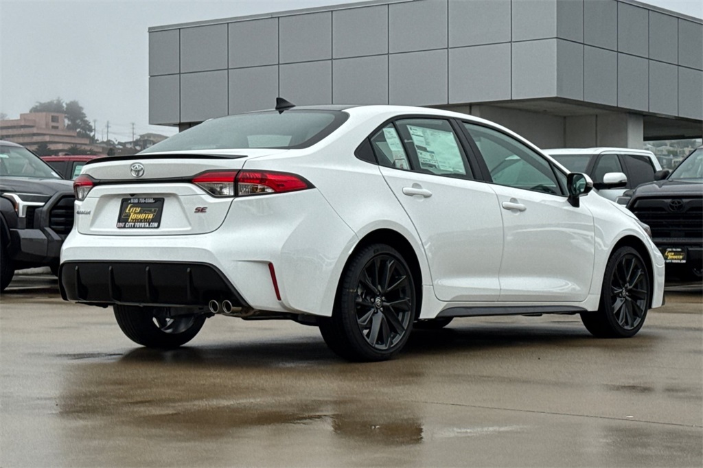 2026 Toyota Corolla SE photo 4