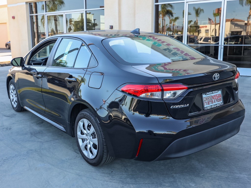 2024 Toyota Corolla LE photo 4