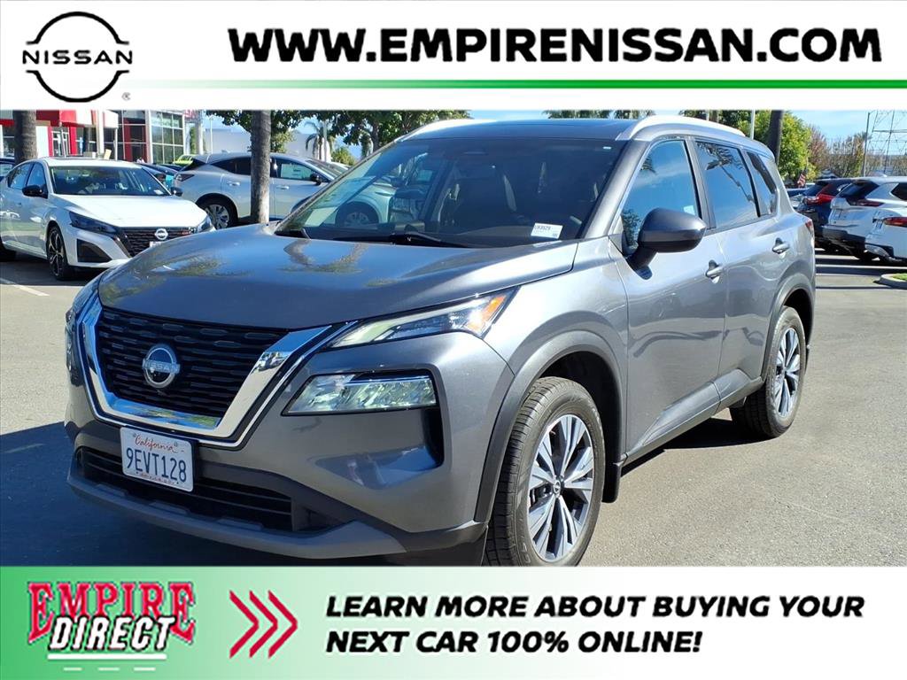 2023 Nissan Rogue SV's photo