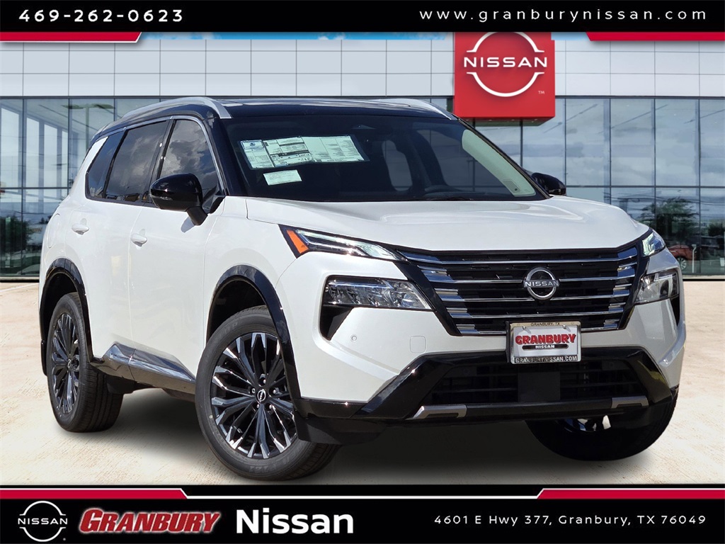 2026 Nissan Rogue Platinum's photo