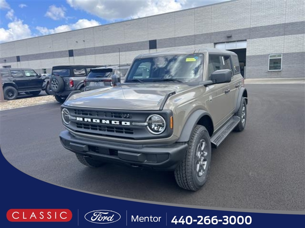 2025 Ford Bronco 4-Door Big Bend's photo
