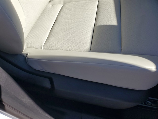 2025 Nissan Rogue SV photo 24