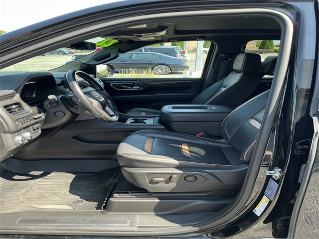 2022 Gmc Yukon XL AT4 photo 9