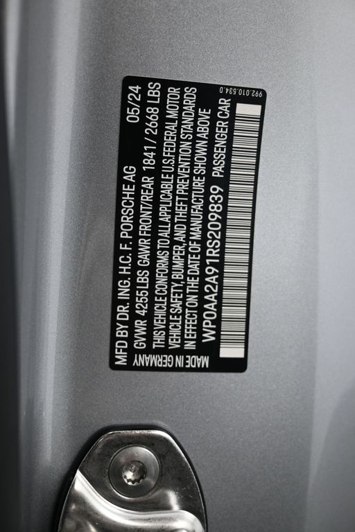 2024 Porsche 911 T photo 24