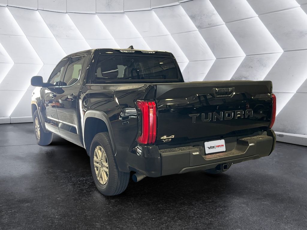 2025 Toyota Tundra SR5 photo 16