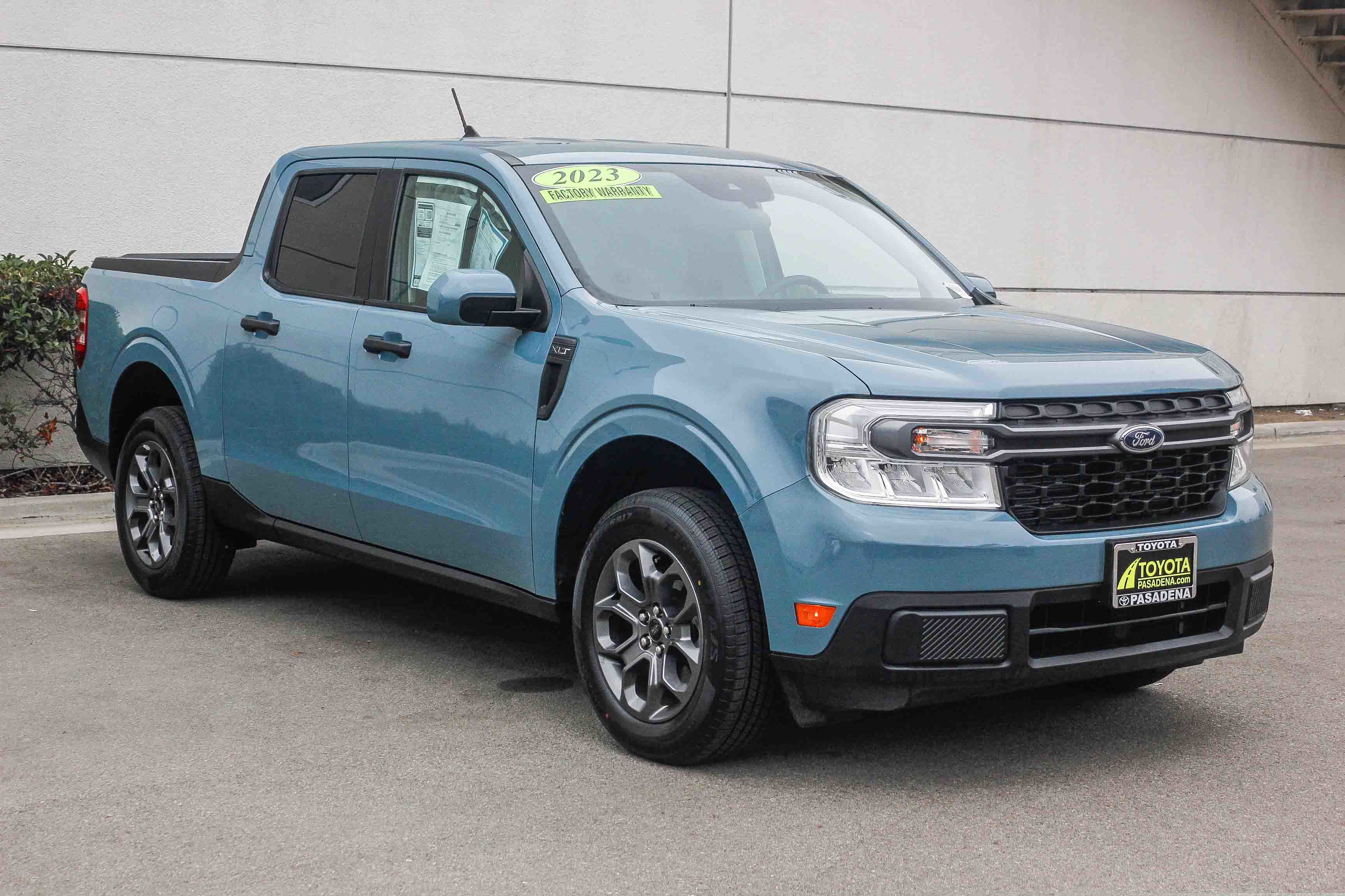 2023 Ford Maverick XLT photo 3