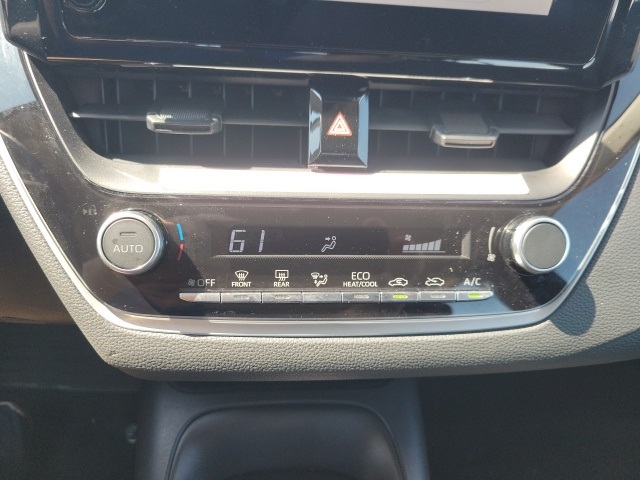 2024 Toyota Corolla LE photo 5