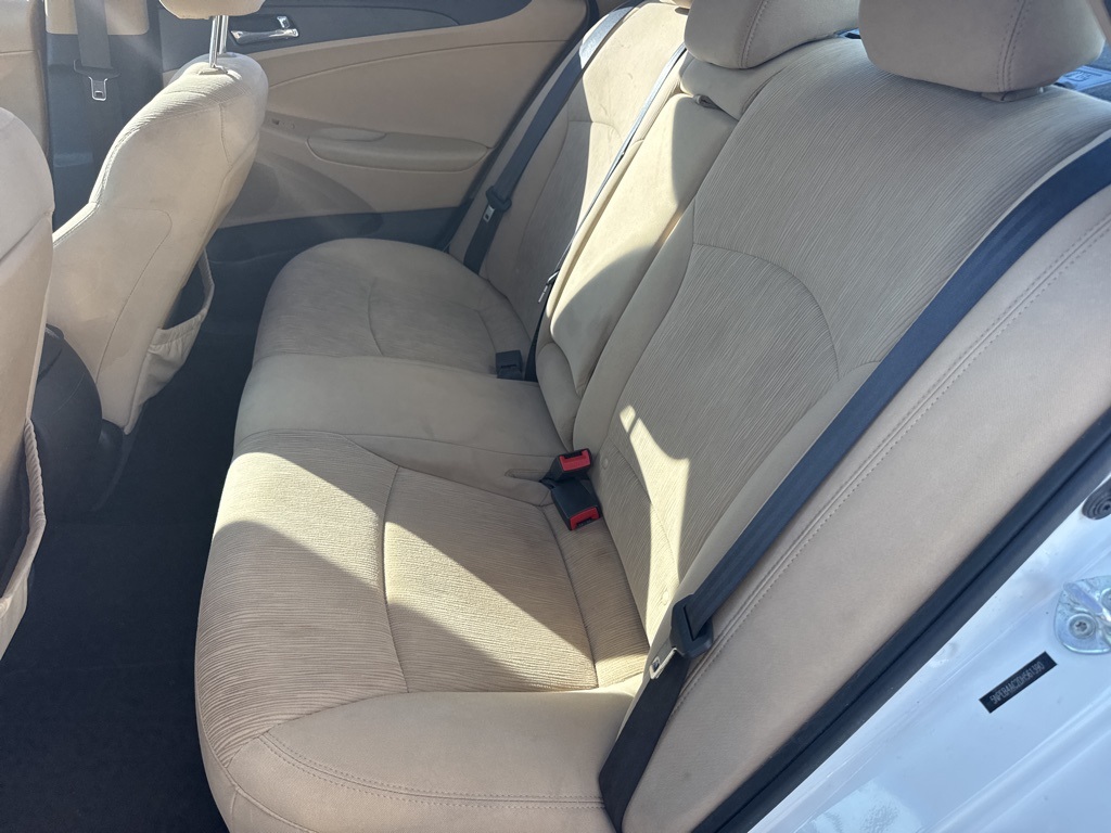 2013 Hyundai Sonata GLS photo 8